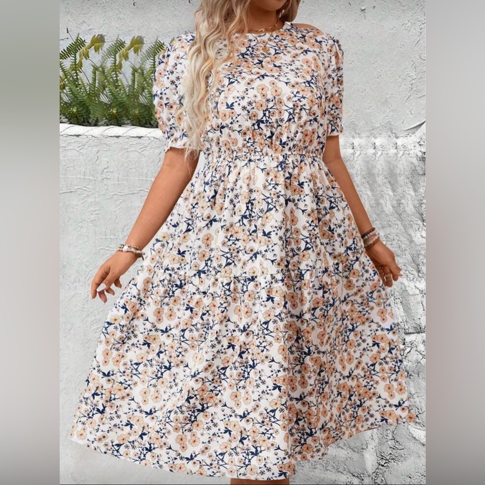 SHEIN Floral Maxi Dress in Blue and Cream